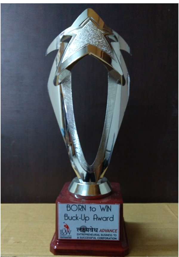Born to Win BuckUp Award by Lakshyavedh