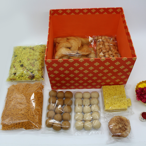 US & Canada - Diwali Faral Box