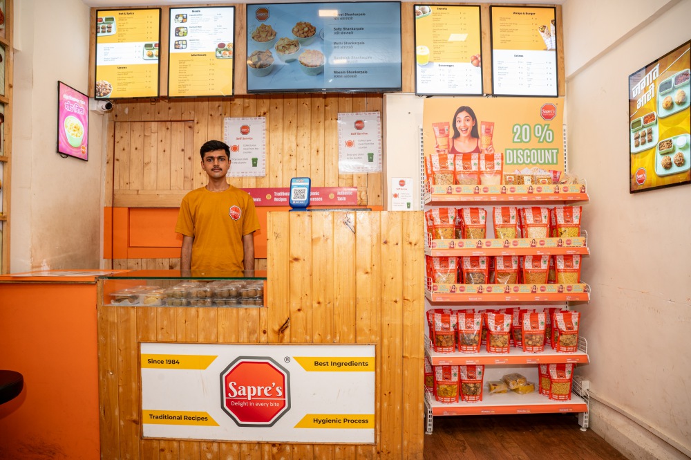 Vazira, Borivali Outlet